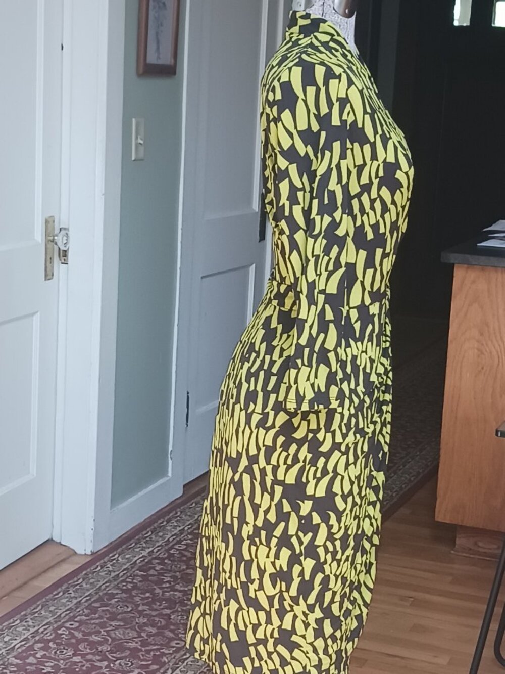 Maggy London Wrap Dress - Picture 4 of 5